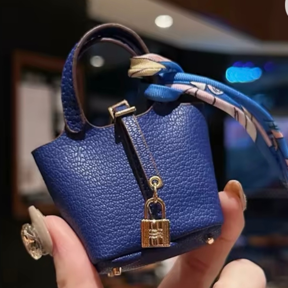Mini Bag Charm - Picture 1 of 2